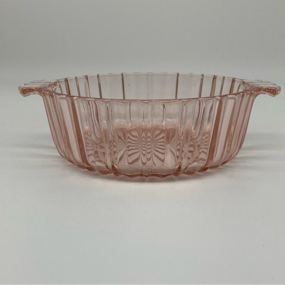 Vintage Anchor Hocking Fortune pattern pink depression glass candy dish … - Picture 1 of 10